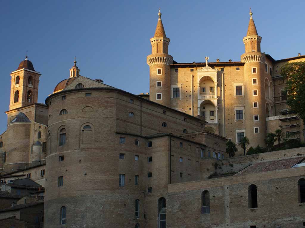 Luciano Laurana E Il Palazzo Ducale Di Urbino Villegiardini