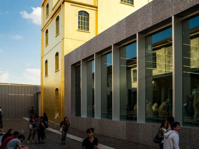 fondazione prada milano oma