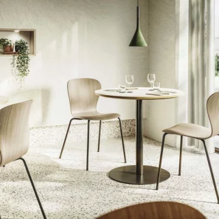 Thonet