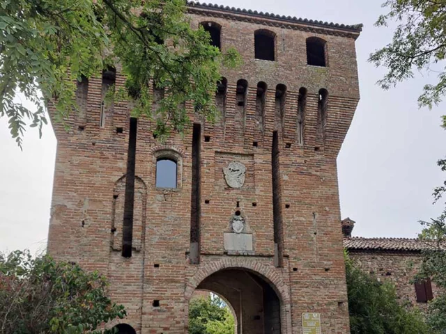 Castello di Paderna