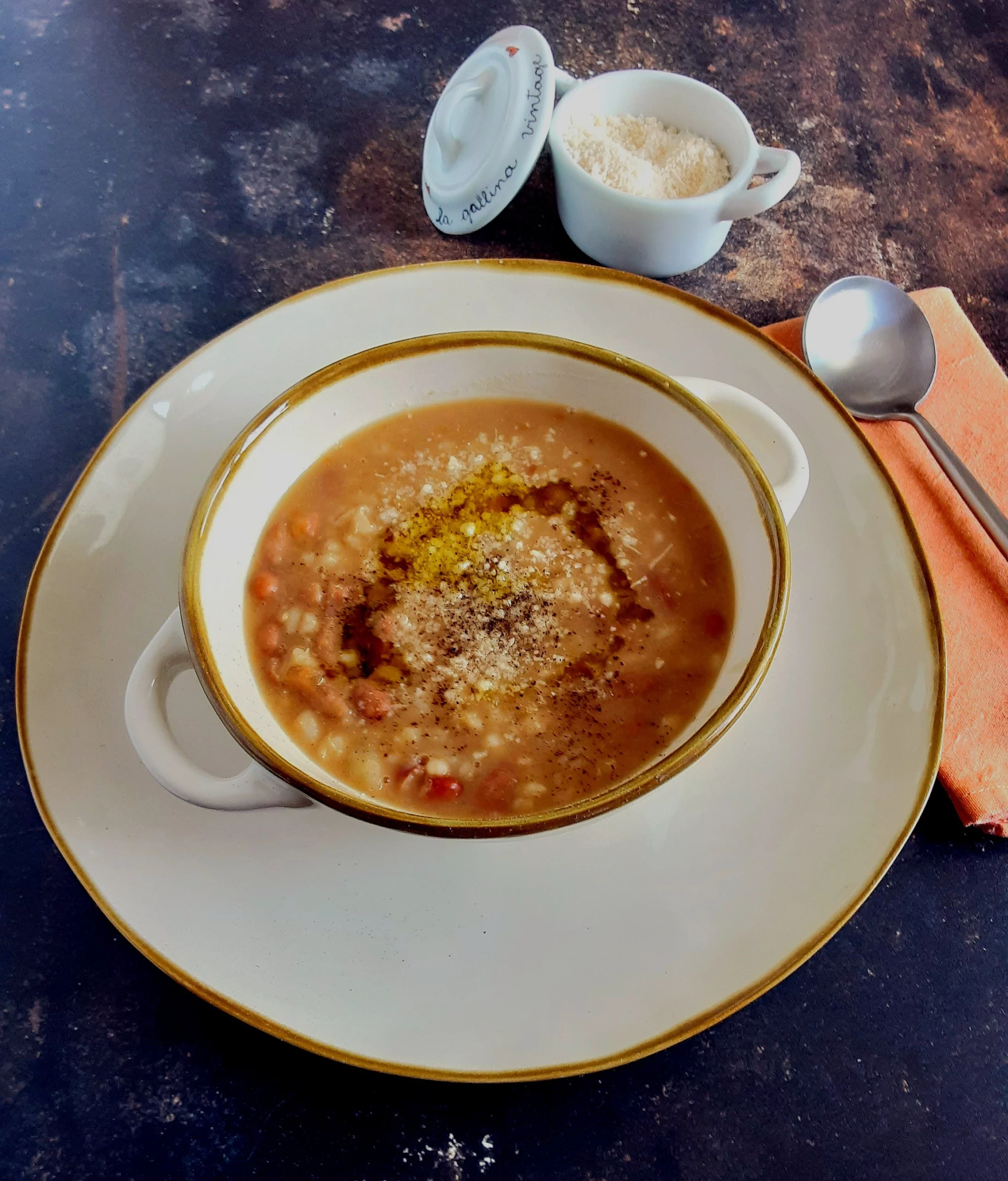 zuppa di fagioli e orzo